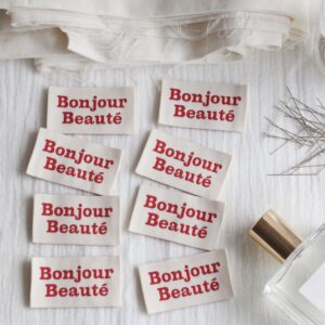 Bonjour Madame / Bonjour Monsieur - Rouge x6 - Etiquettes à coudre - La  Petite Maison Couture